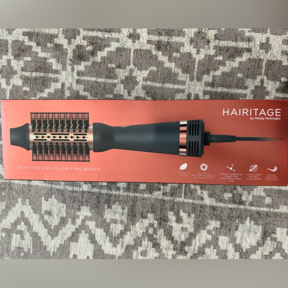Hairitage by Mindy McKnight Up in the Air Volumizing Brush Ceramic Tourmaline